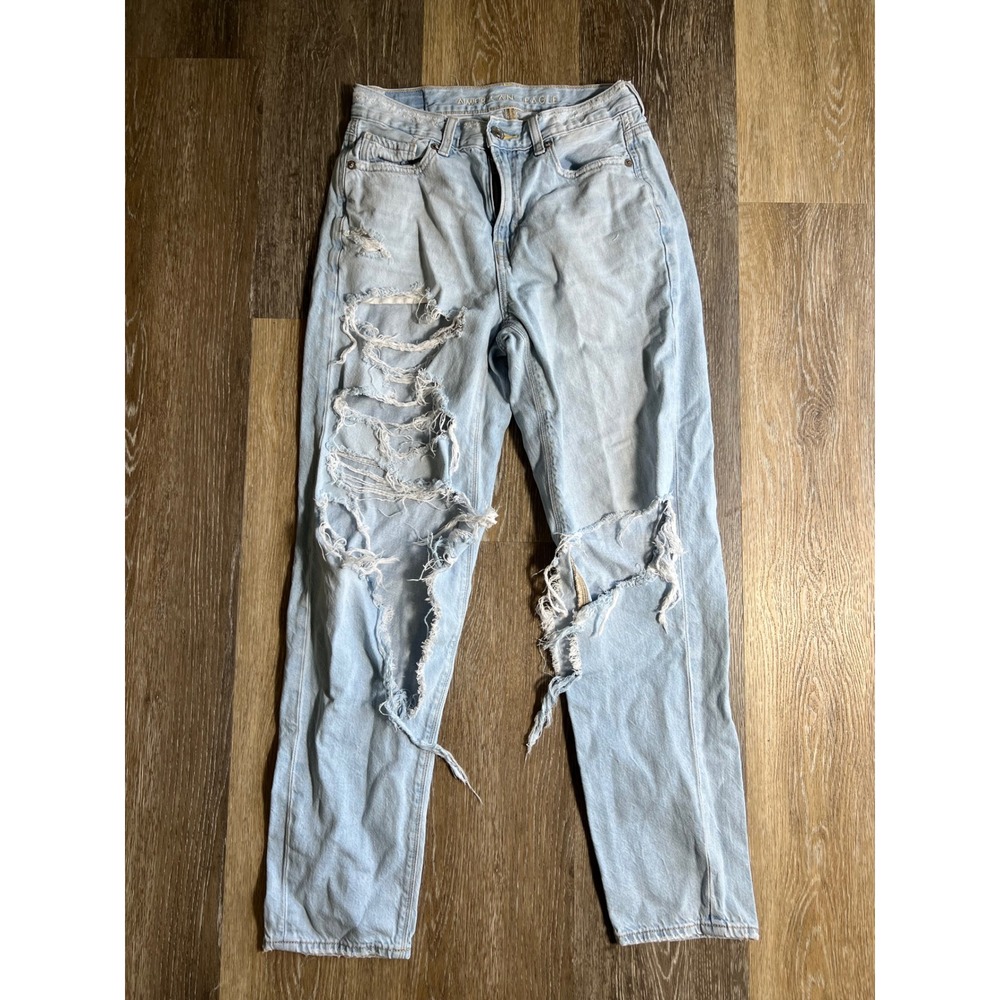 American‎ Eagle Mom Jeans Womens 0 Light Wash Good Distressed Ripped High Rise